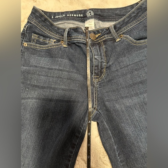 W62 Curvy Fit Bermuda Dark Blue Demin Jean Shorts - Picture 10 of 13